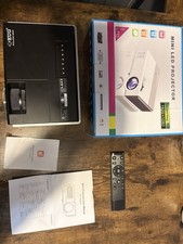 Mini LED Projector 1080P