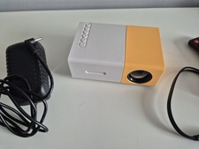 Potable LED Projector With